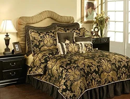 austin horn classics lismore queen size duvet cover set 3 pieces one duvet cover two shams warm fluffy cooling bedding for all season lightweight soft bedding sets black
